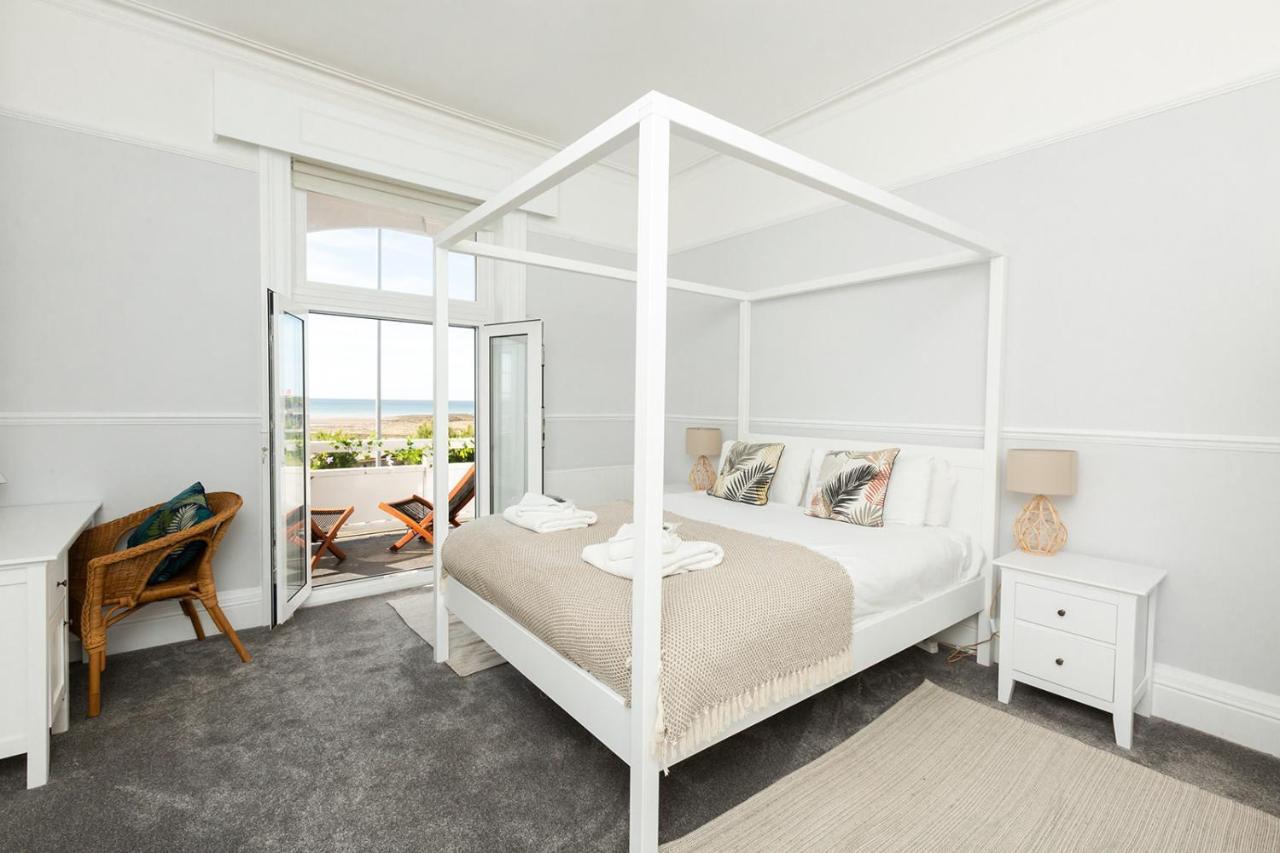 A View Of The Bay- Panoramic Sea Views- Sleeps 4 Apartment Westgate-on-Sea Exterior foto