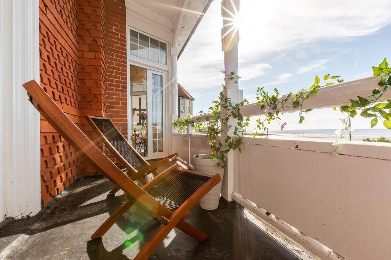 A View Of The Bay- Panoramic Sea Views- Sleeps 4 Apartment Westgate-on-Sea Exterior foto