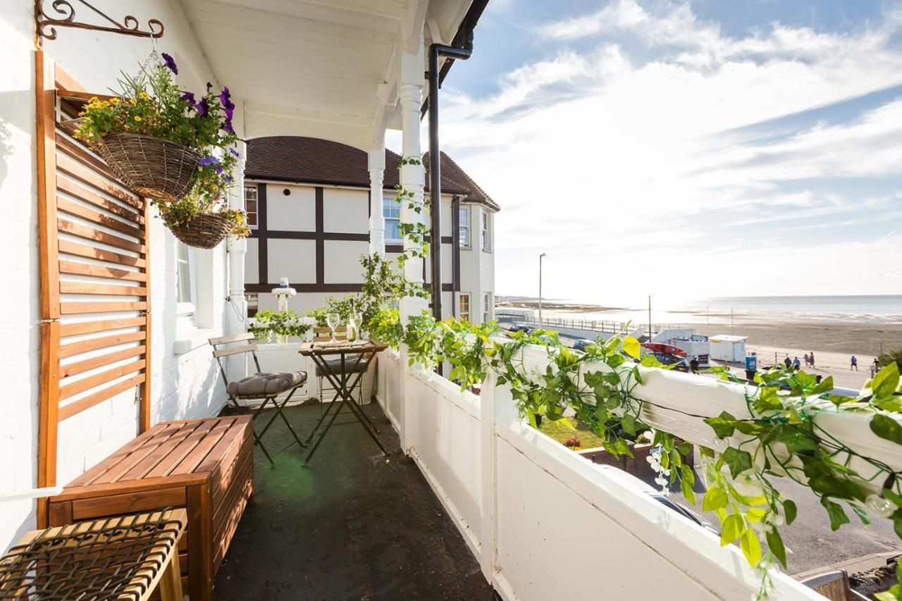 A View Of The Bay- Panoramic Sea Views- Sleeps 4 Apartment Westgate-on-Sea Exterior foto