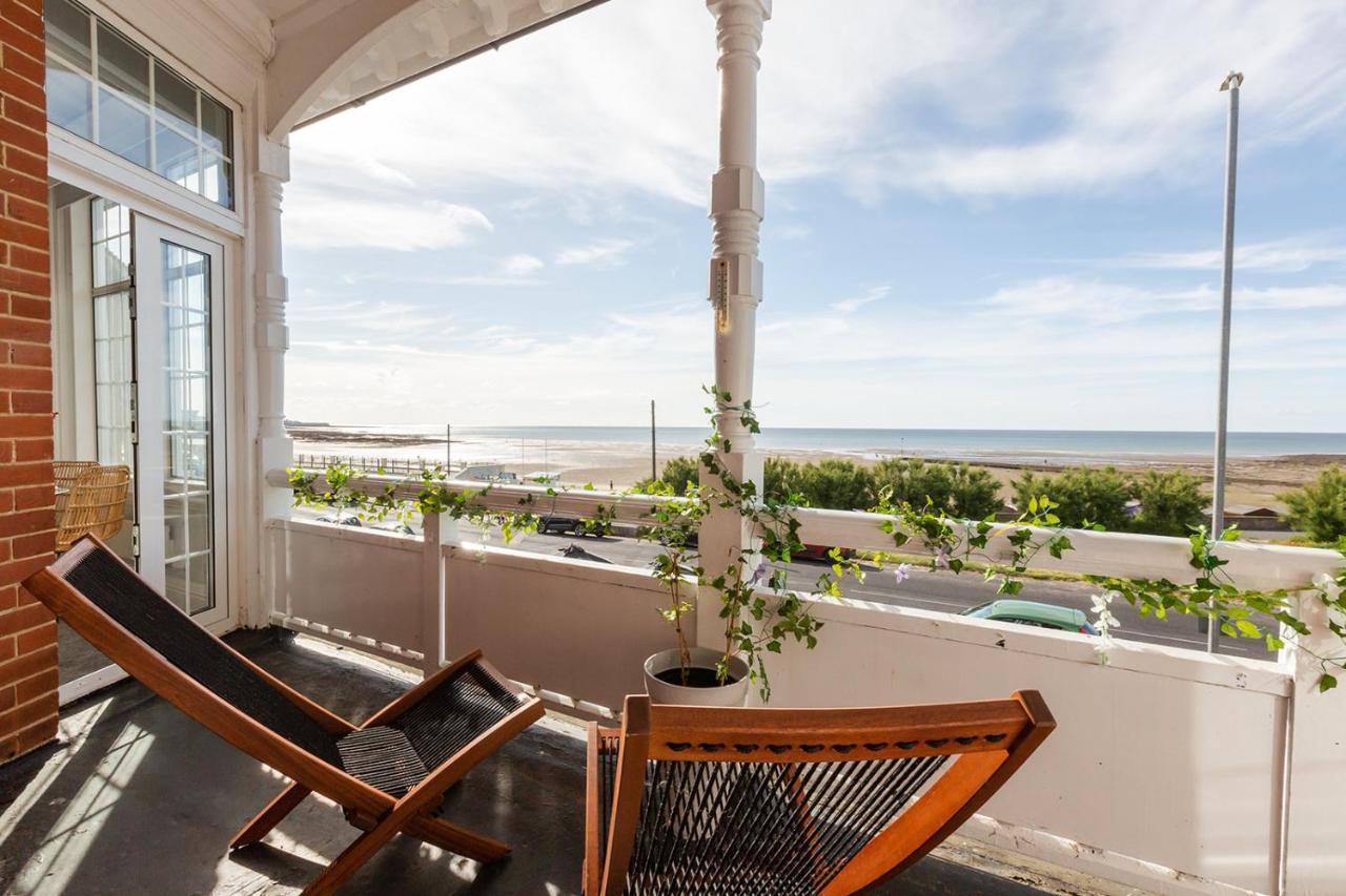 A View Of The Bay- Panoramic Sea Views- Sleeps 4 Apartment Westgate-on-Sea Exterior foto